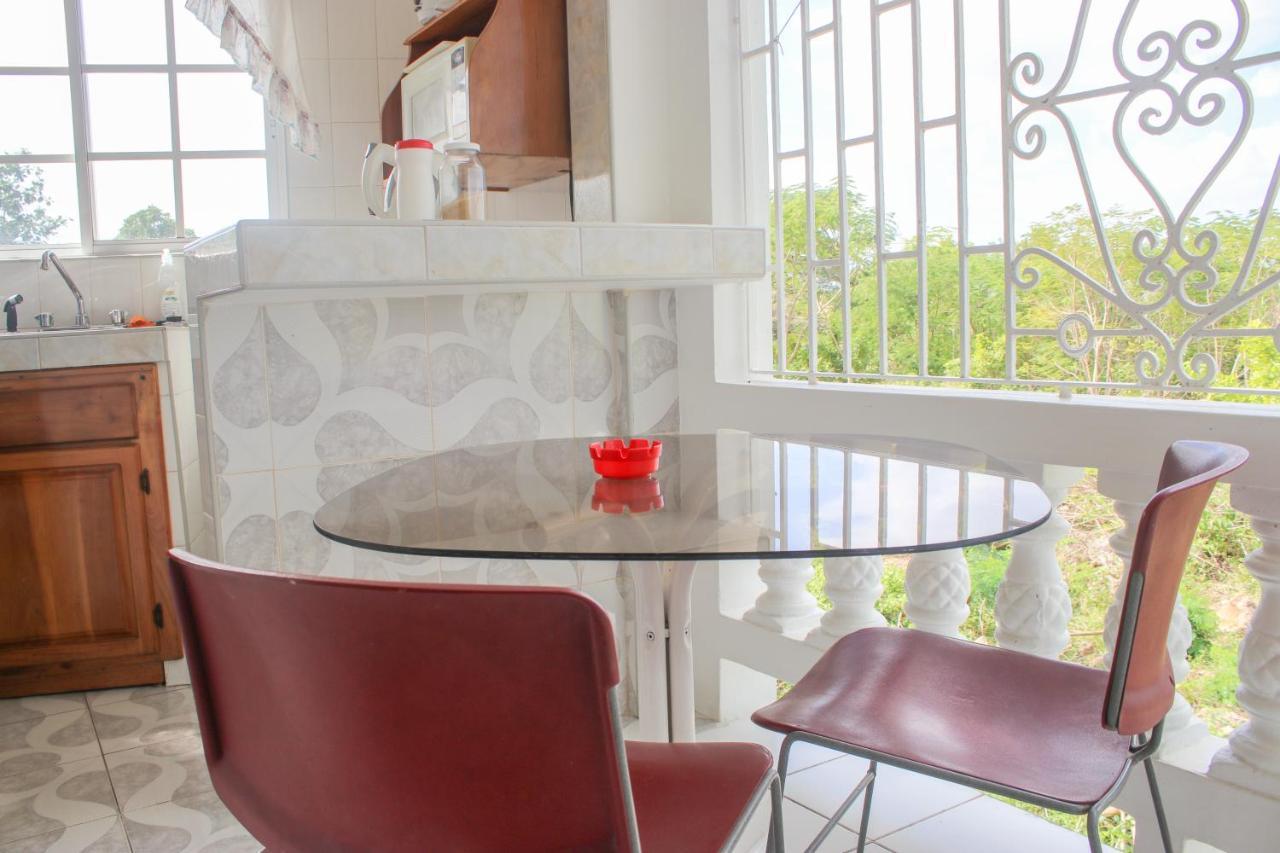 Van Villa Guesthouse Νεγκρίλ Εξωτερικό φωτογραφία